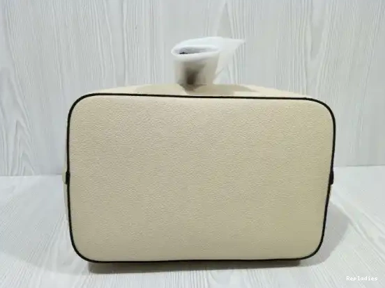 Repladies NEONOE VUITTON LOUIS MM 0513